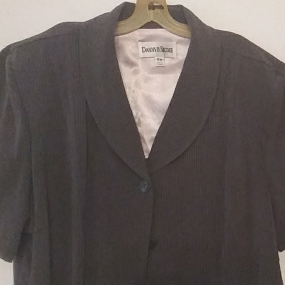 2pc short sleeved suit